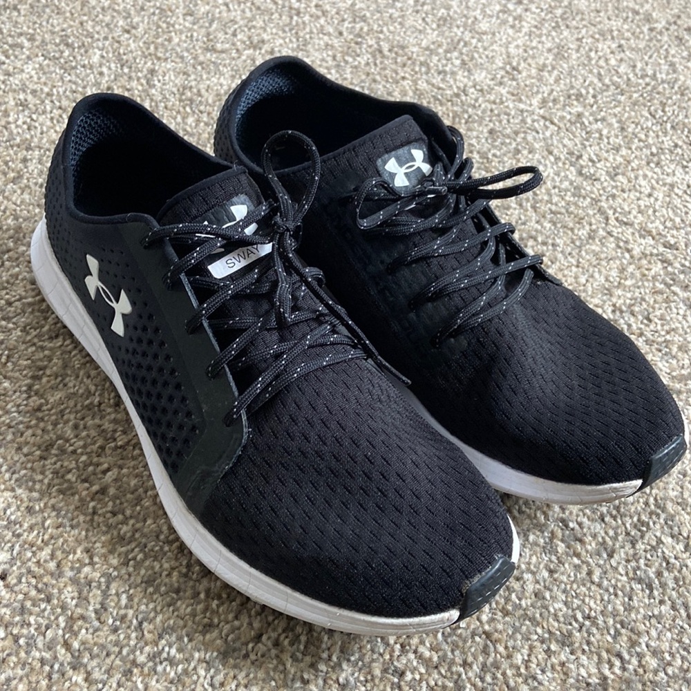 Under Armour Sway Sneakers